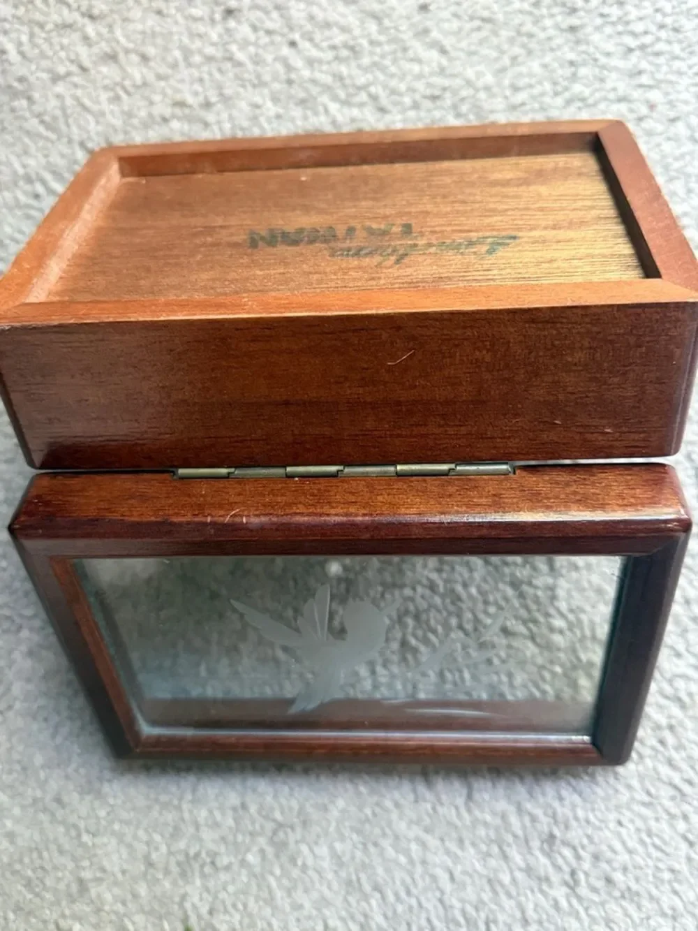 Vintage Wooden Jewelry Box with Etched Glass Bird !